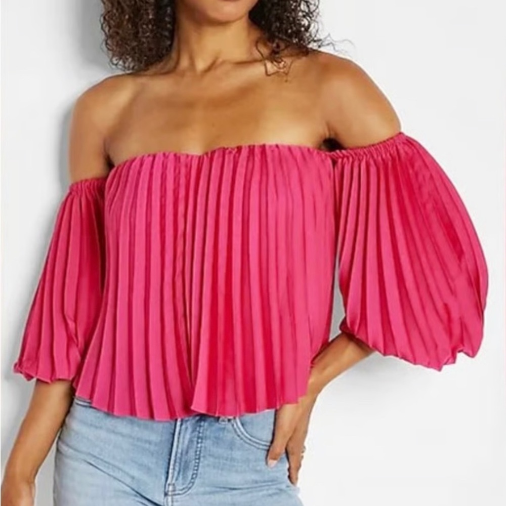 Express Pleated Off Shoulder Puff Balloon Sleeve Top